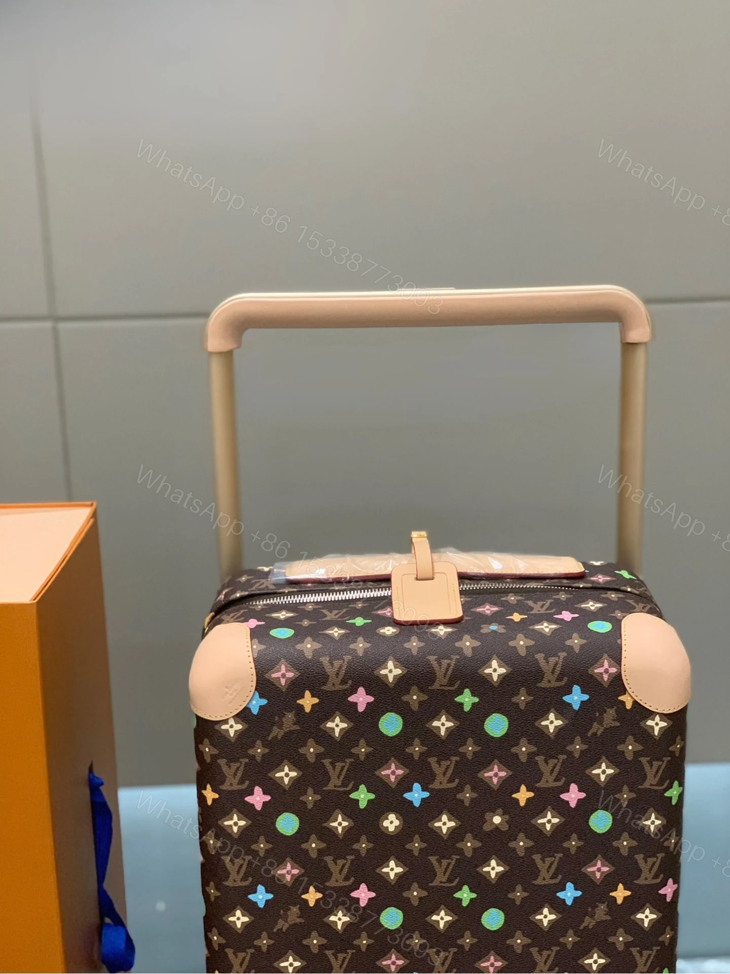 View 5 of Louis Vuitton Horizon 55 Suitcase Monogram Craggy Coated Canvas Chocolate 55Cm M47070