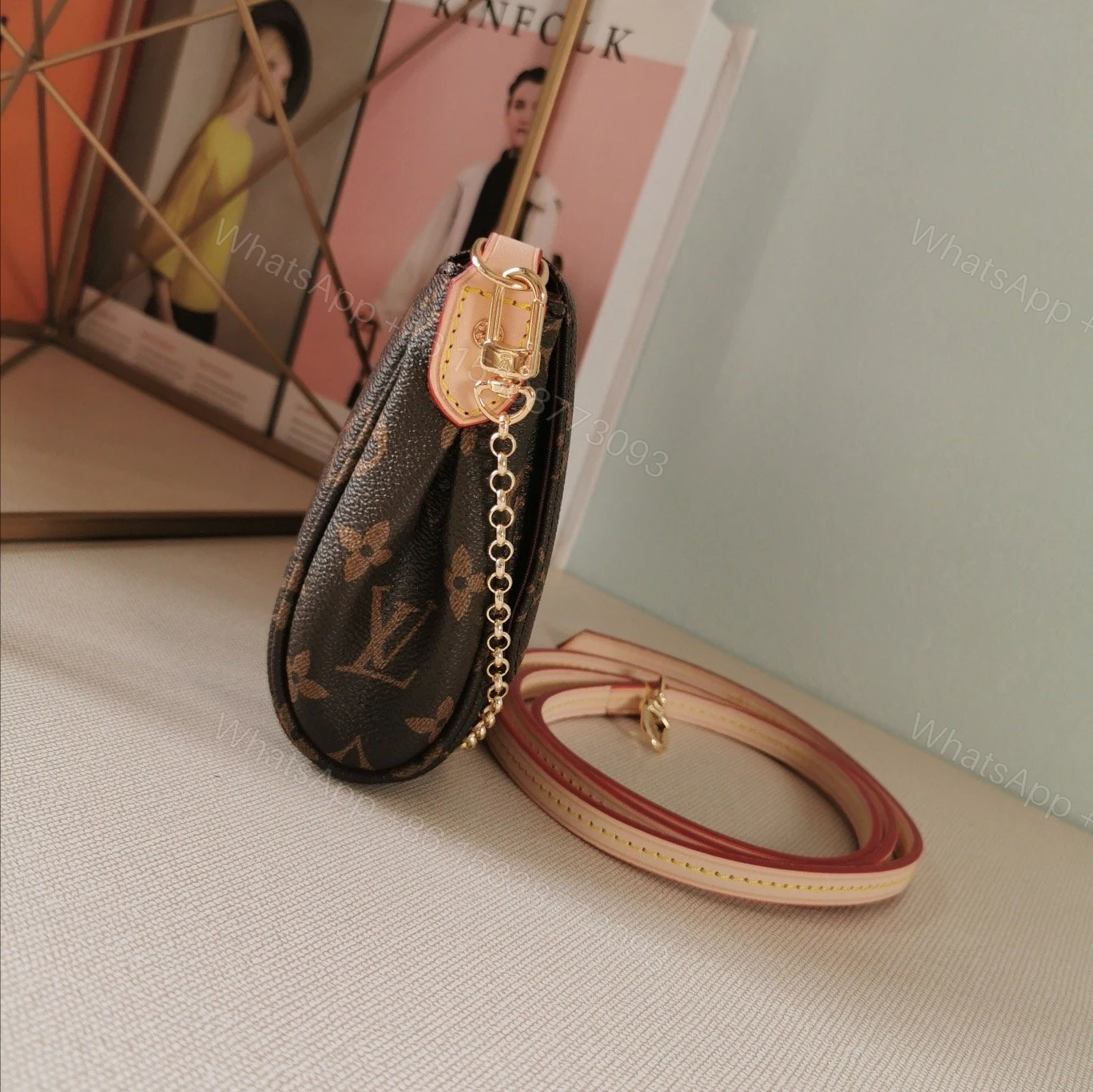 View 4 of Louis Vuitton Handbag Favorite