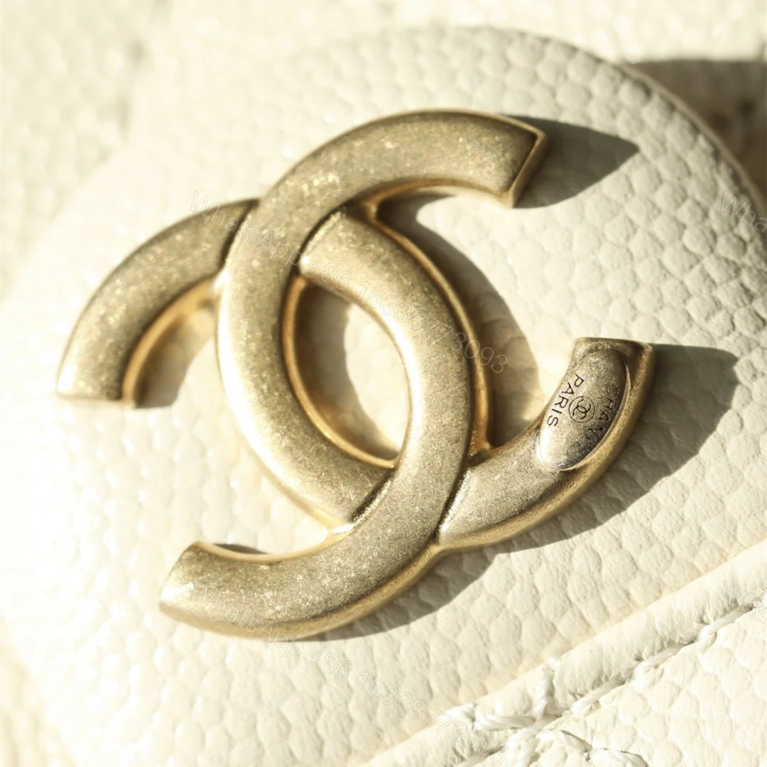 View 11 of 高仿Chanel*26P/25Bag系列AS5631小牛皮手袋Mini白色免檢版