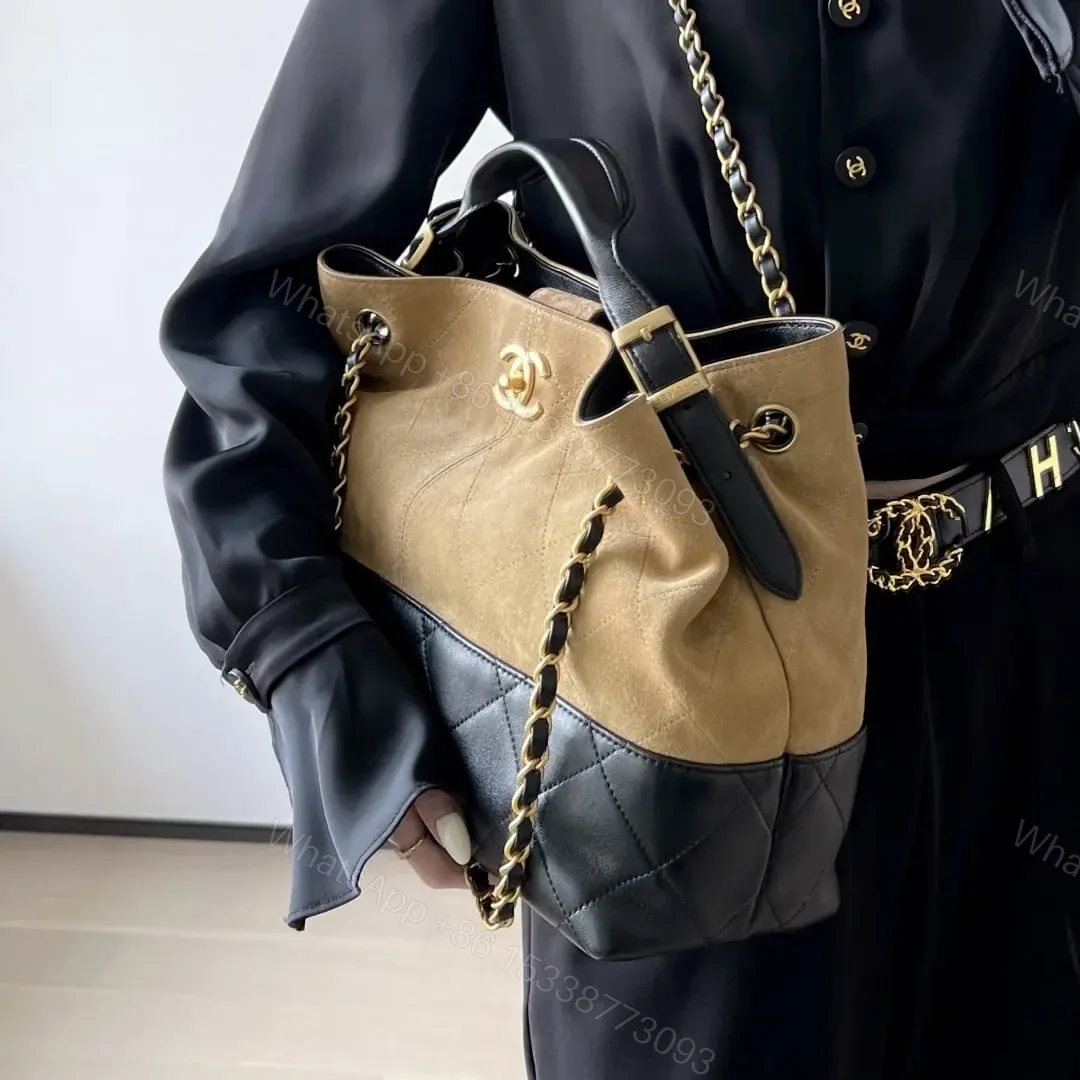 View 11 of 高仿Chanel*25A系列AS5634麂皮拼小羊皮單肩包小號免檢版