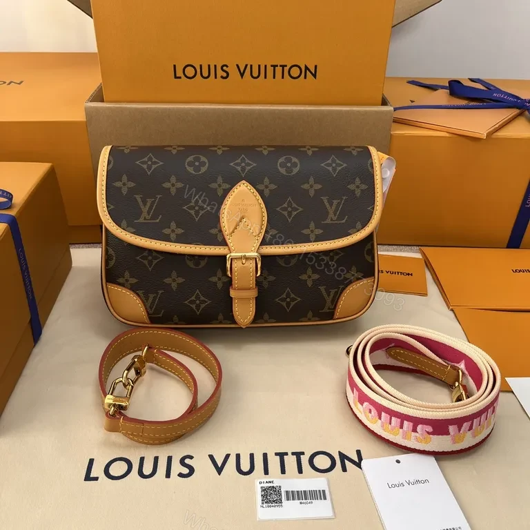 Iconic Monogram Crossbody: LV Style, Hands-Free Luxury — view 1