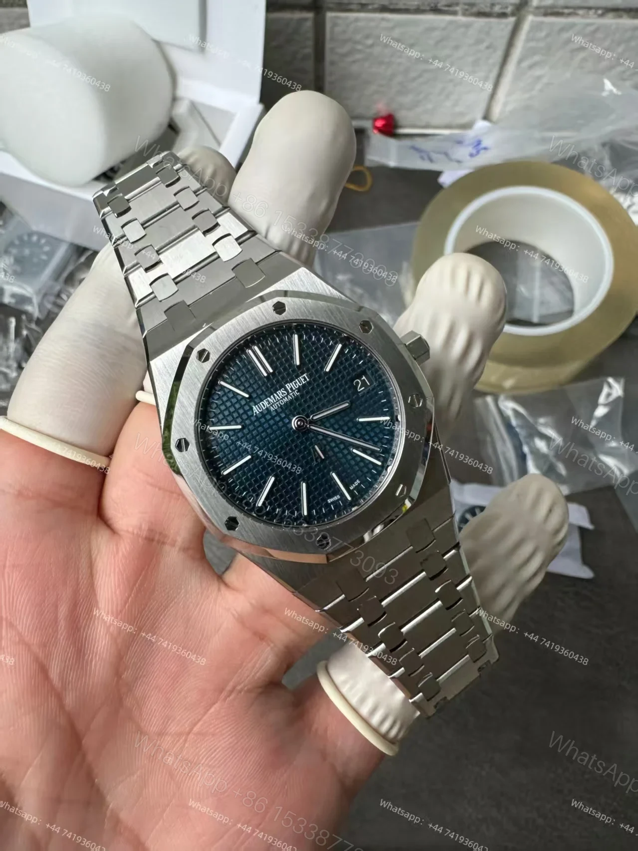 View 18 of Audemars Piguet Super Clone Royal Oak “Jumbo” Extra-Thin 15202ST 39mm