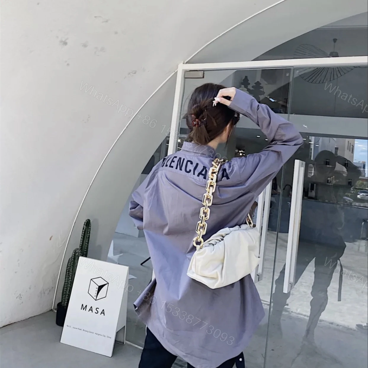 View 12 of 高仿Balenciaga*FW24系列671663純色長袖襯衫