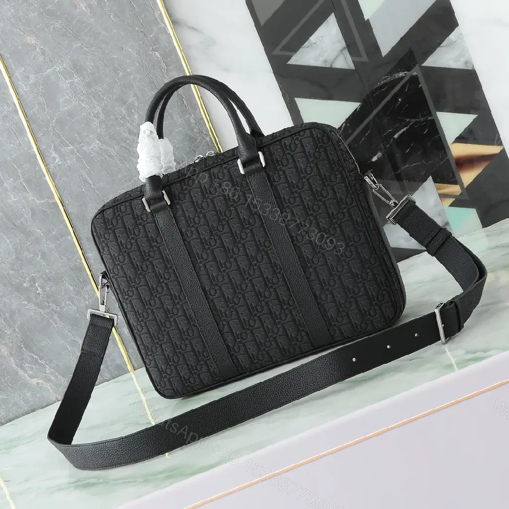 View 8 of Compact Leather Messenger – Structured, Luxurious Everyday Bag