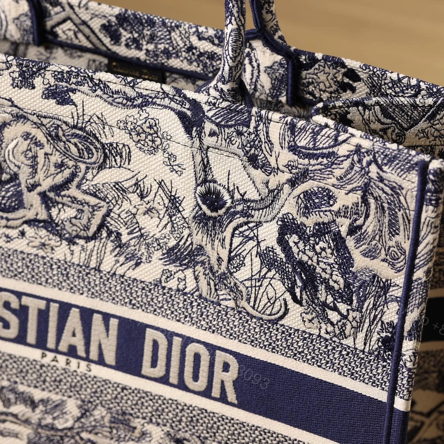 View 11 of 高仿Dior*BookTote系列淺藍色茹伊手袋L免檢版