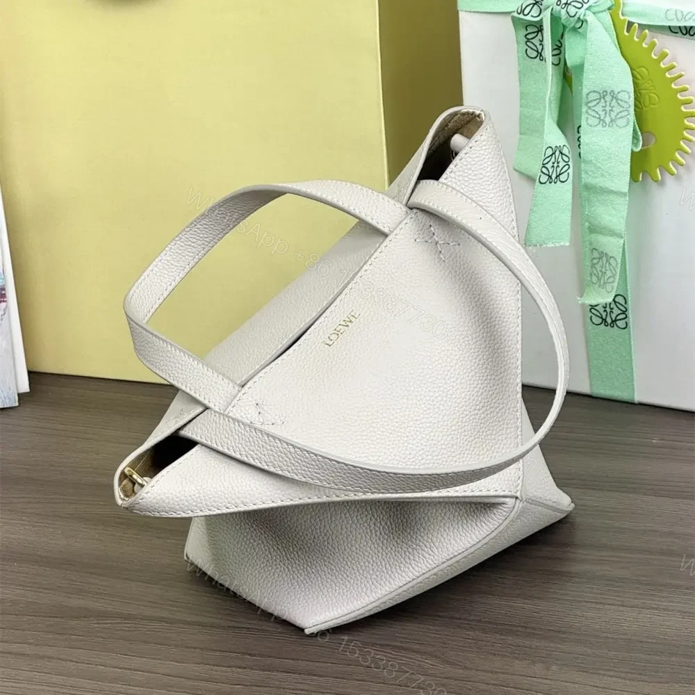 View 5 of 高仿Loewe*Fold系列1769小牛皮Tote手袋米灰色Mini免檢版