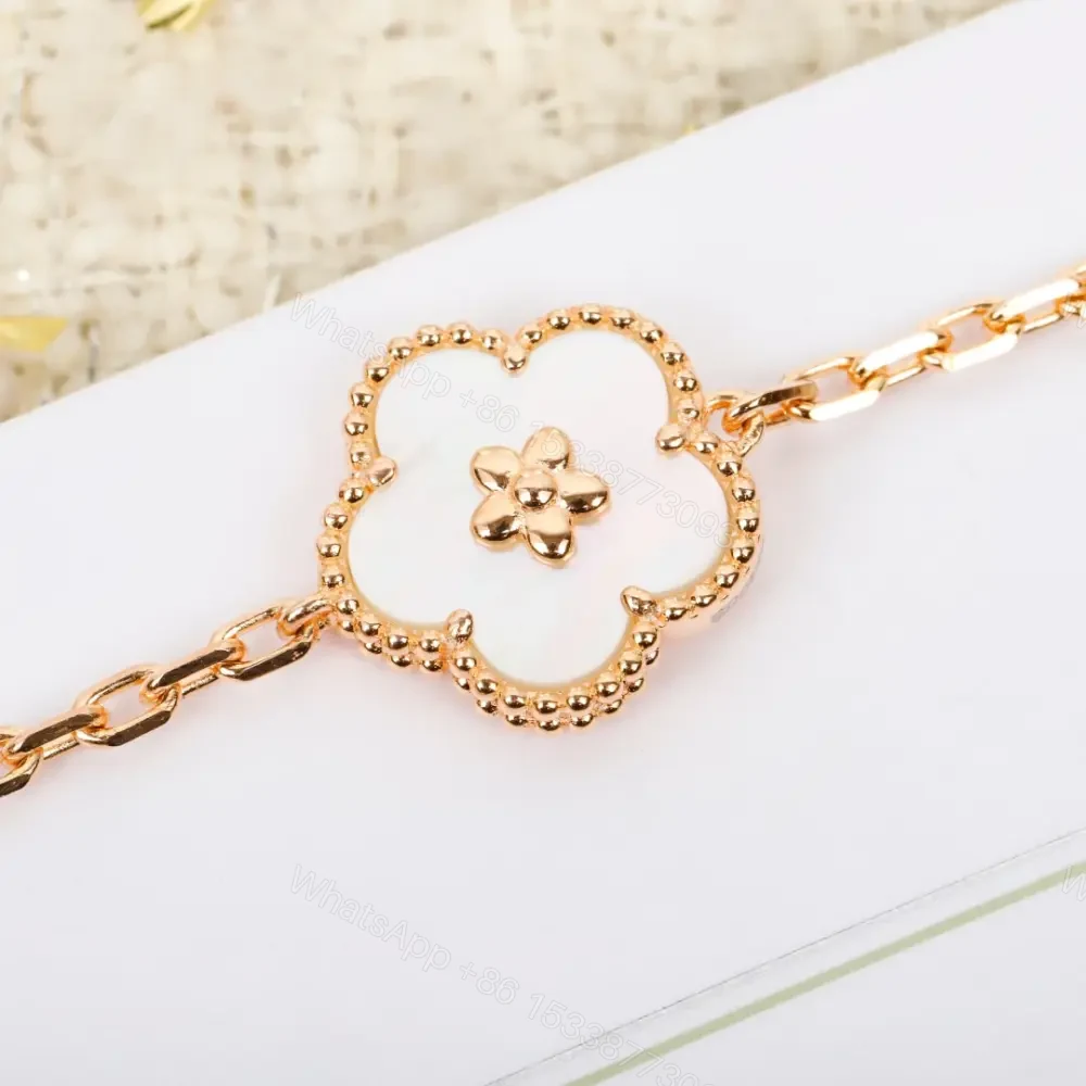 View 3 of 高仿首飾VanCleef&Arpels*RP7RR00瓢蟲花朵手鏈