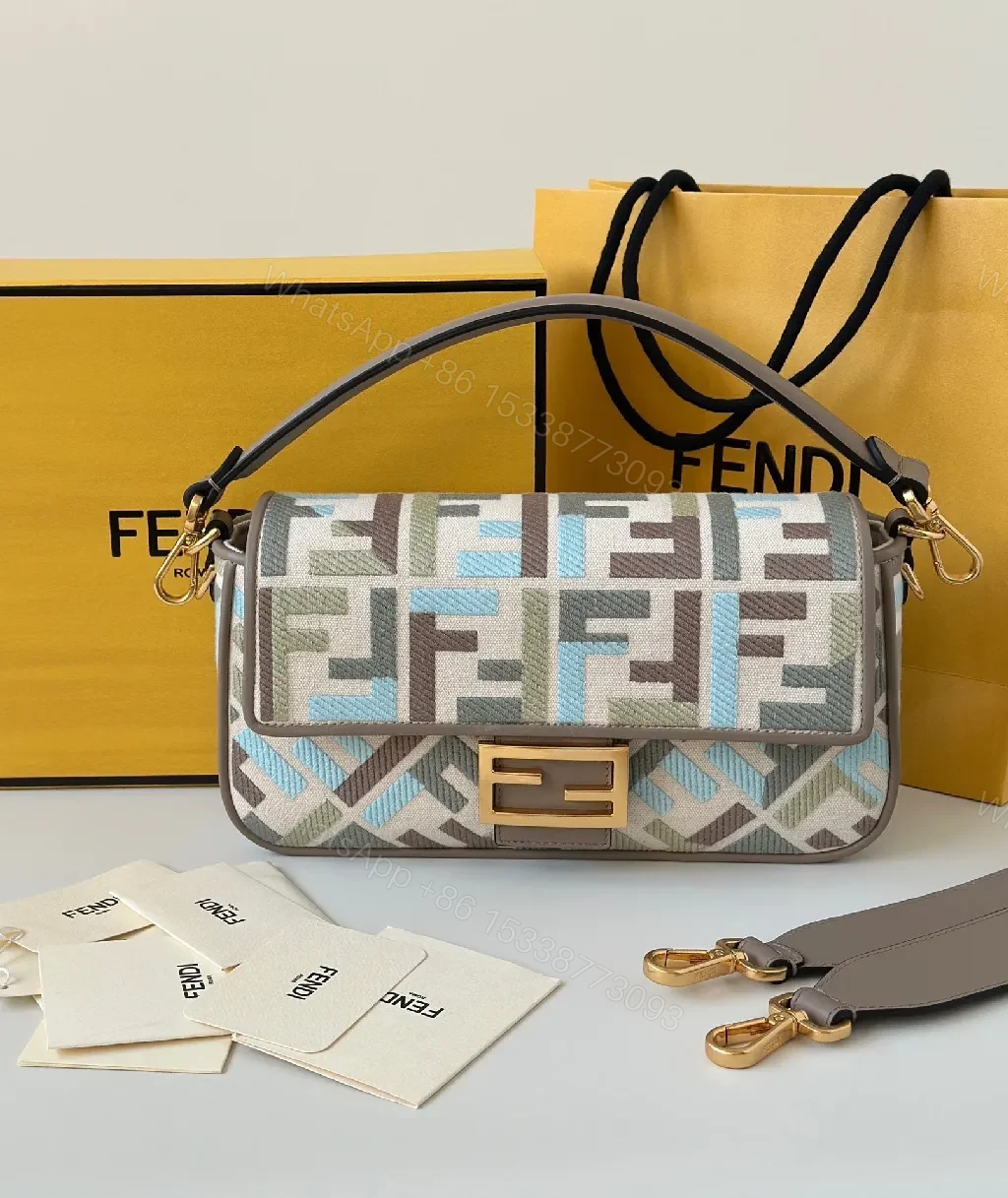 Chic Jacquard Crossbody Bag: Modern Patterned Luxury — view 1