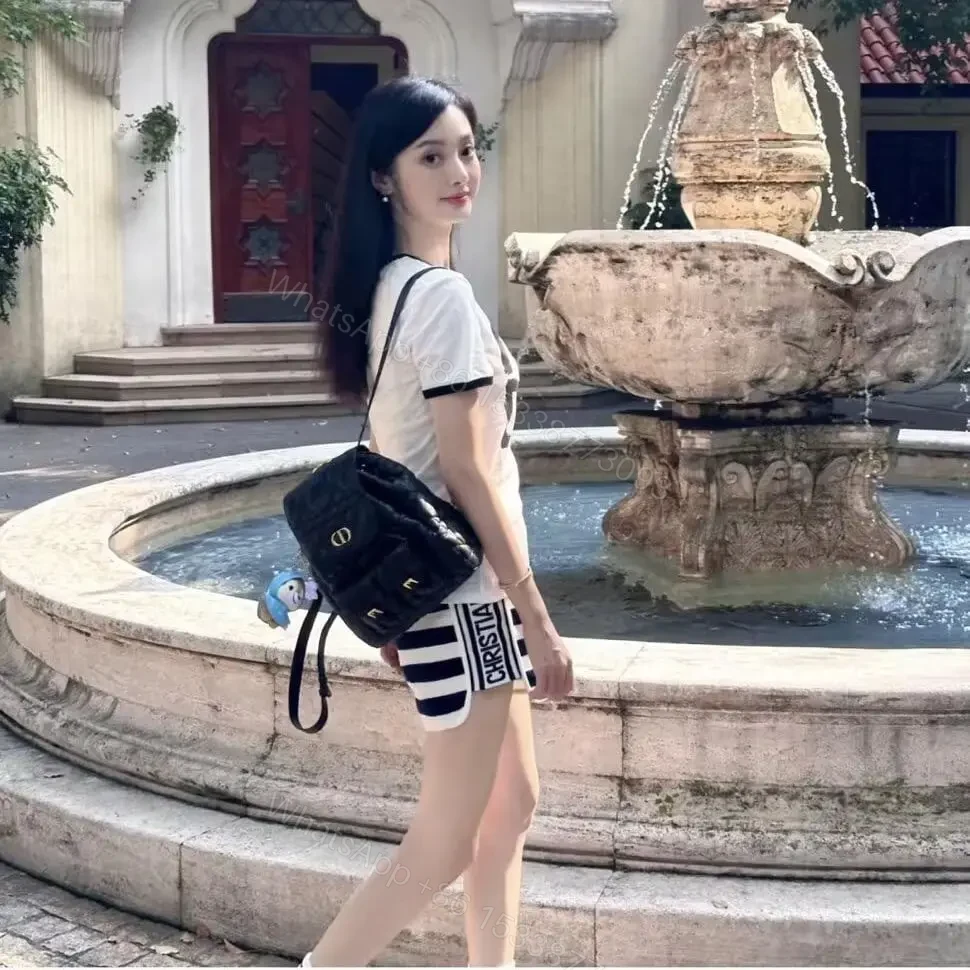 View 11 of 高仿Dior*Caro系列M6301M900小羊皮雙肩包黑色中號免檢版