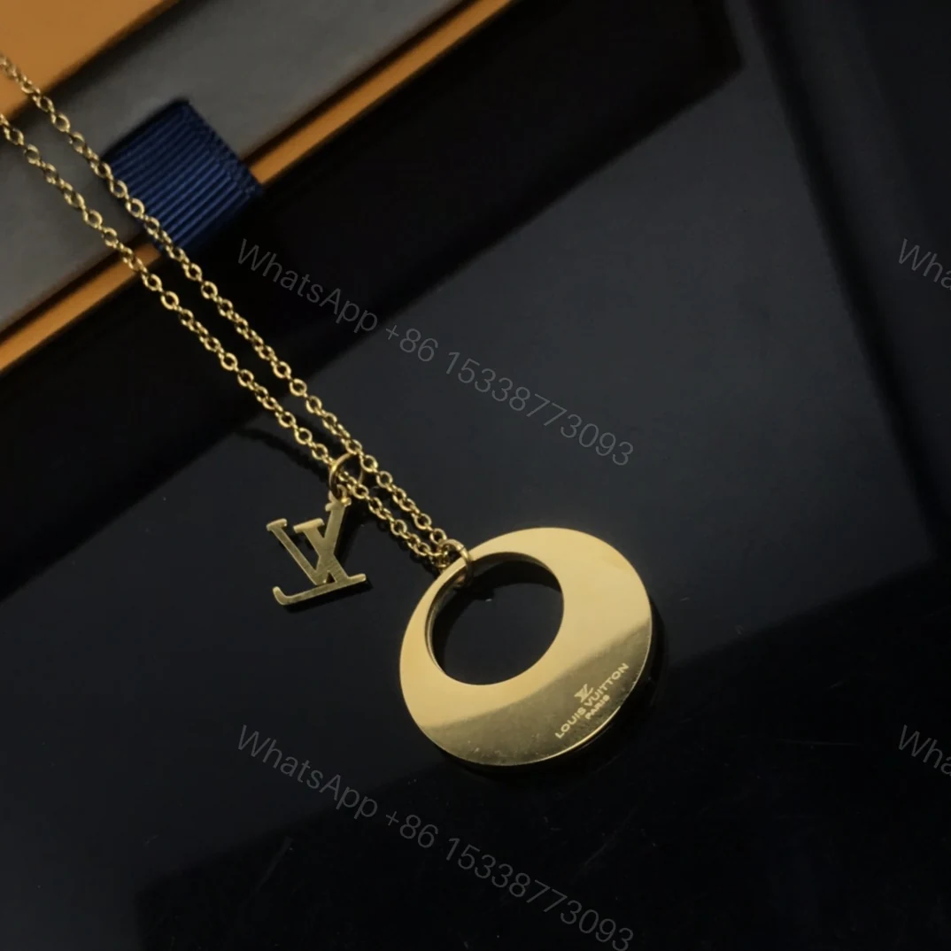View 4 of EN – Lux LV Necklaces 083
