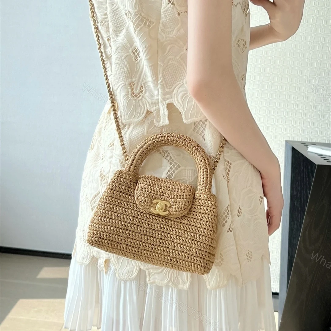 View 25 of 高仿Chanel*26C系列AS4416編織酒椰纖維手袋Mini免檢版