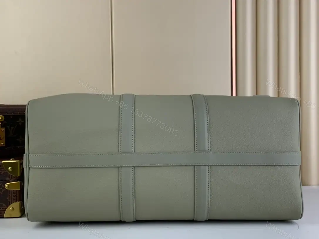 View 5 of LOUIS VUITTON KEEPALL BANDOULIÈRE 50 IN GREY – LBV424