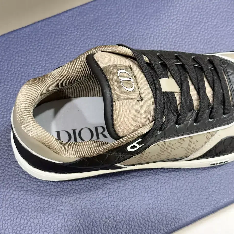 View 4 of B27 LOW-TOP SNEAKER – CD140