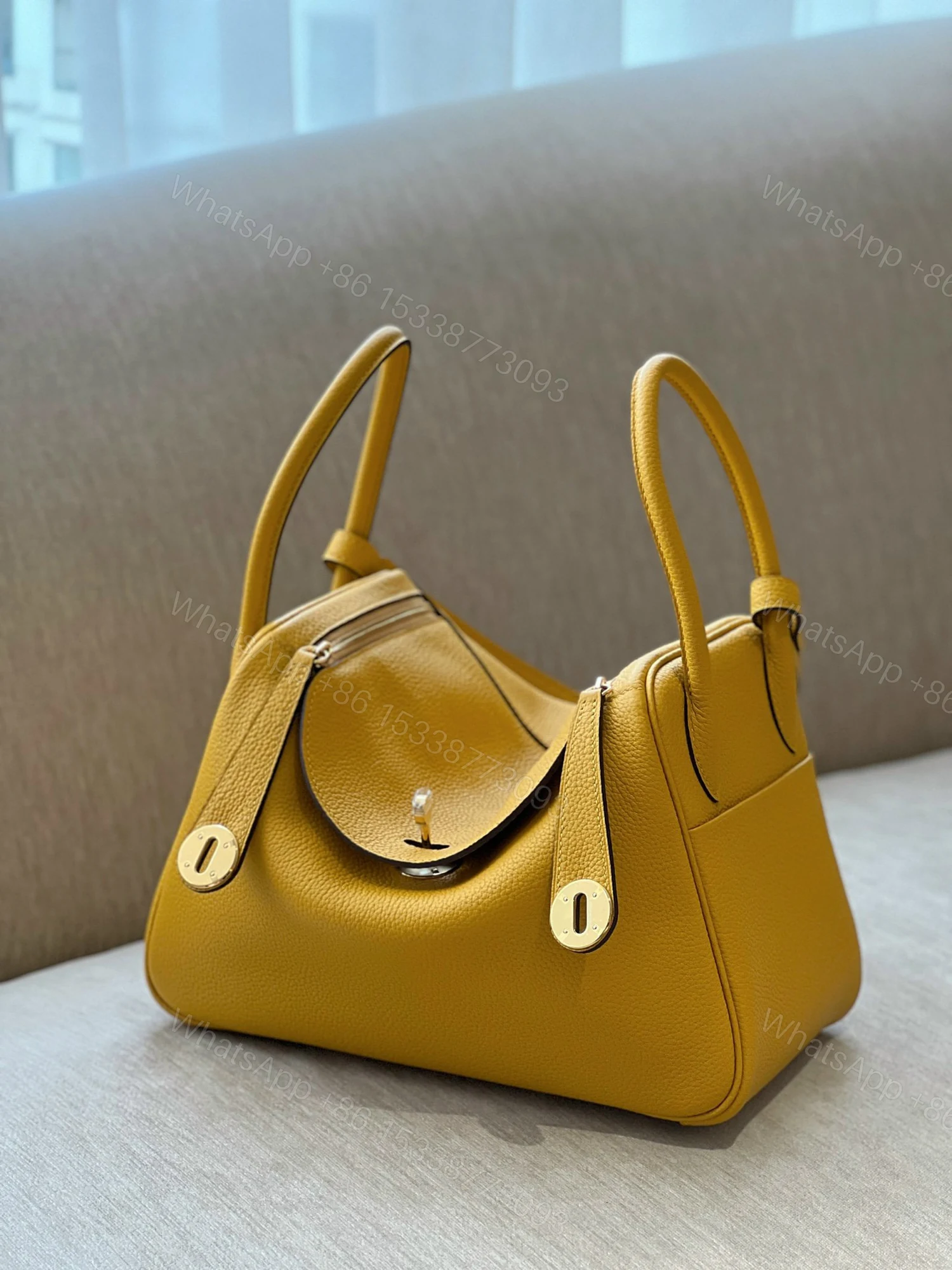 View 2 of Hermes Lindy 26 Yellow Gold Hardware