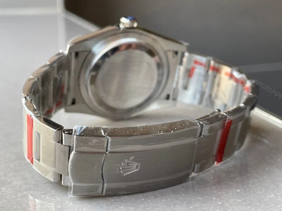 View 7 of KRF Factory 1:1 Rolex Oyster Perpetual 36 126000 904L SS Bubble Dial A2824
