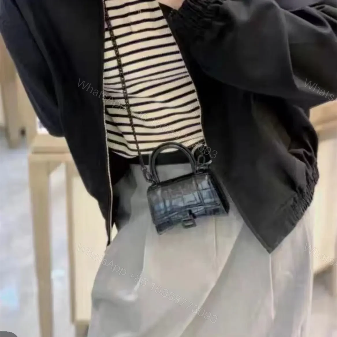 View 19 of 高仿Balenciaga*Nano系列迷你沙漏包純黑