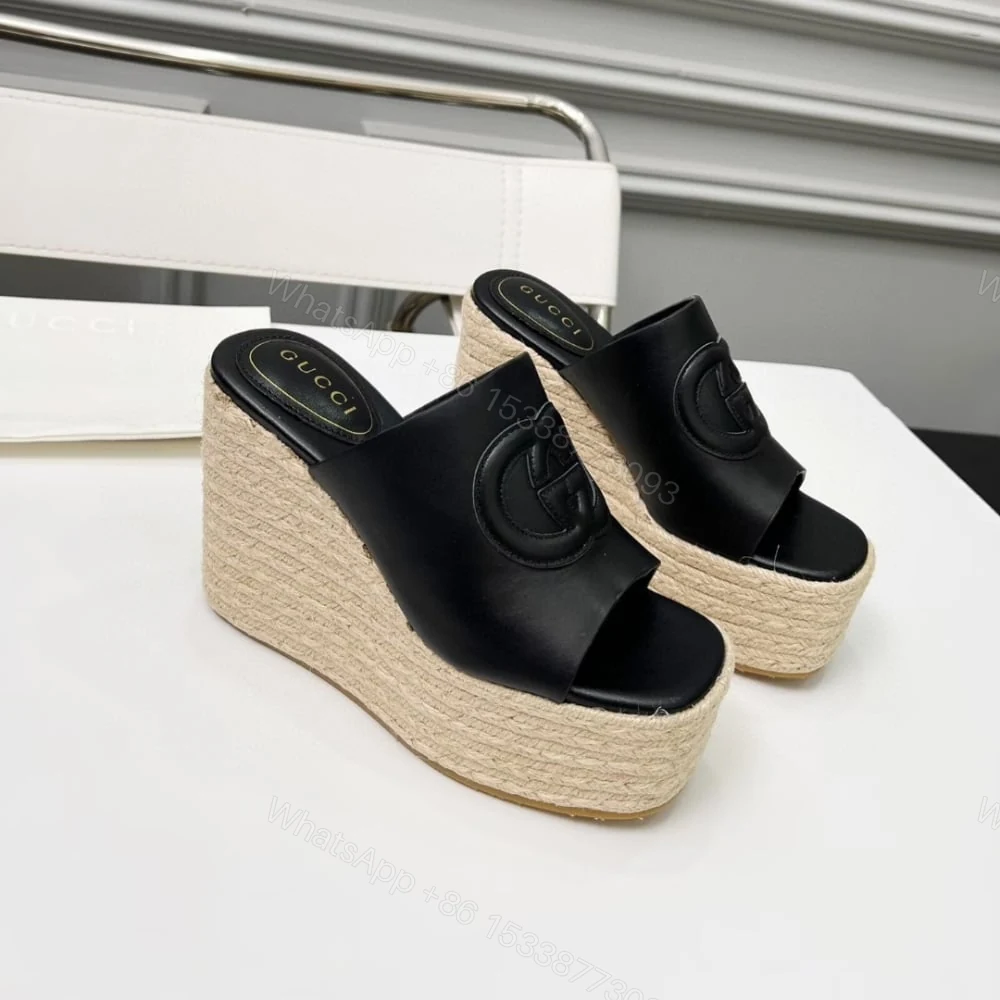 View 2 of GUCCI WOMEN’S INTERLOCKING G SANDAL BLACK