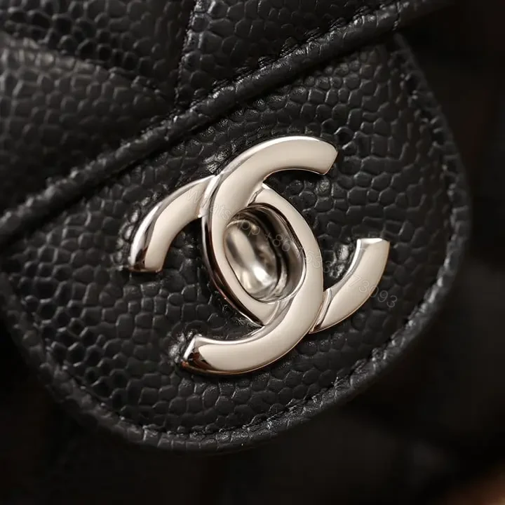 View 8 of 高仿Chanel*CF系列魚子醬口蓋包黑銀S免檢版