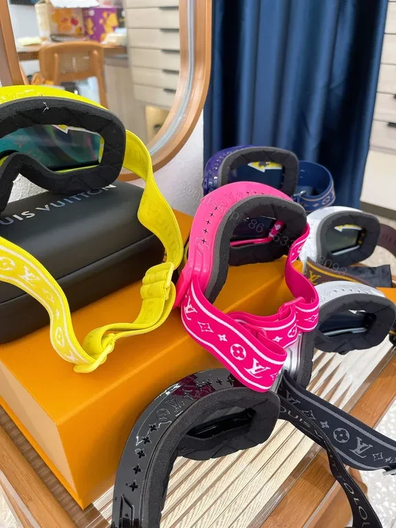 View 4 of Pattern LV-Style Goggles: Luxury Comfort, All-Day Vision