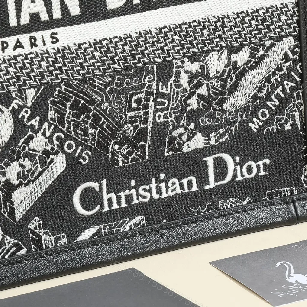 View 8 of Bold Textile City Tote: Modern Graphic Carryall (1)