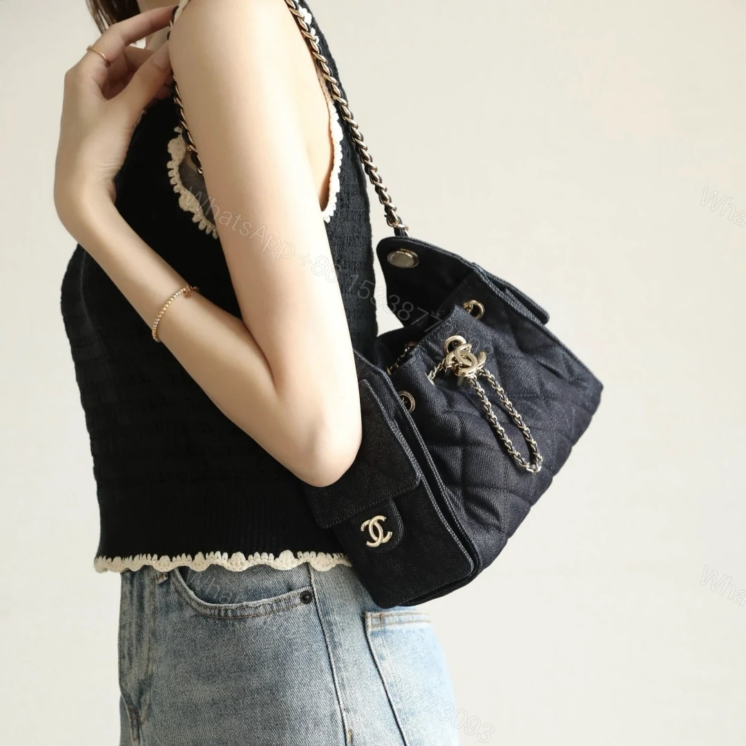 View 19 of 高仿Chanel*26P/25Bag系列AS5631水洗牛仔布手袋Mini黑色免檢版