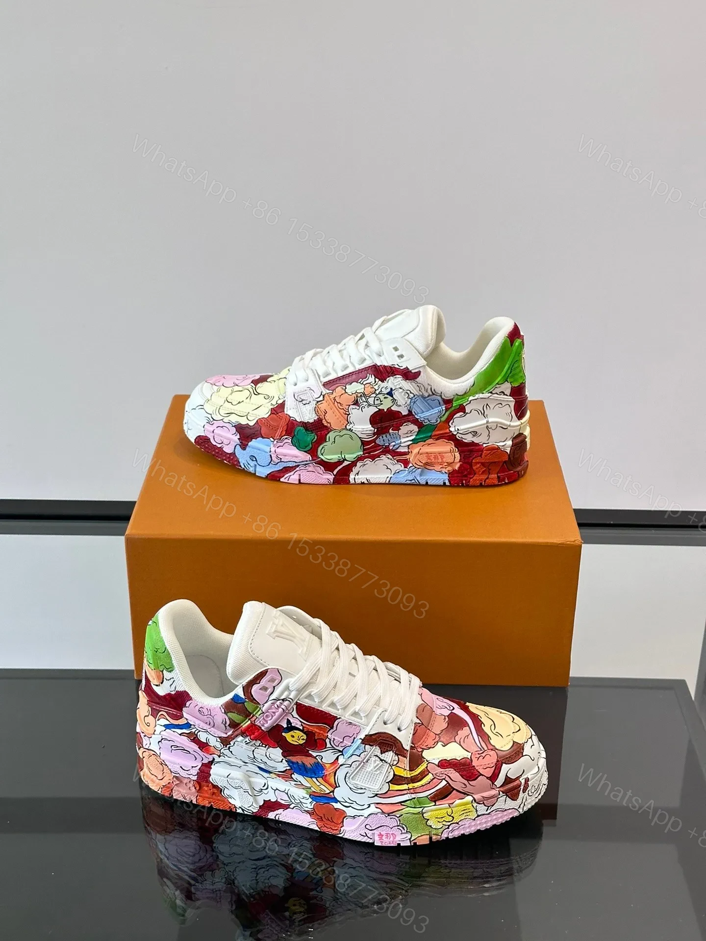 View 3 of LV Men Multicolor Leather Sneakers