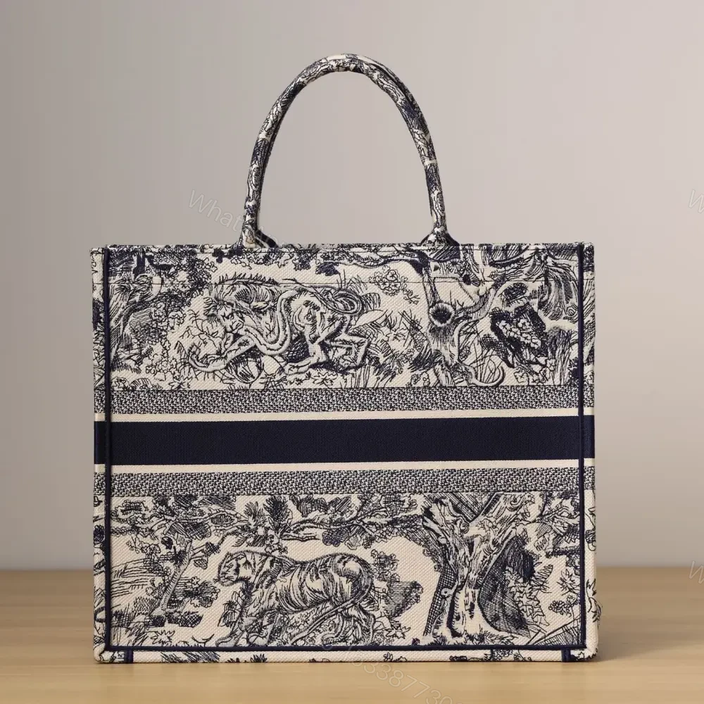 View 2 of 高仿Dior*BookTote系列淺藍色茹伊手袋L免檢版