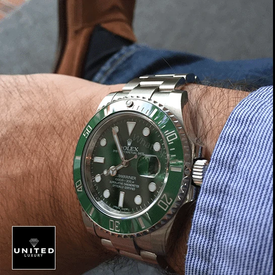 View 10 of Rolex Submariner Hulk 116610LV Green Dial Replica
