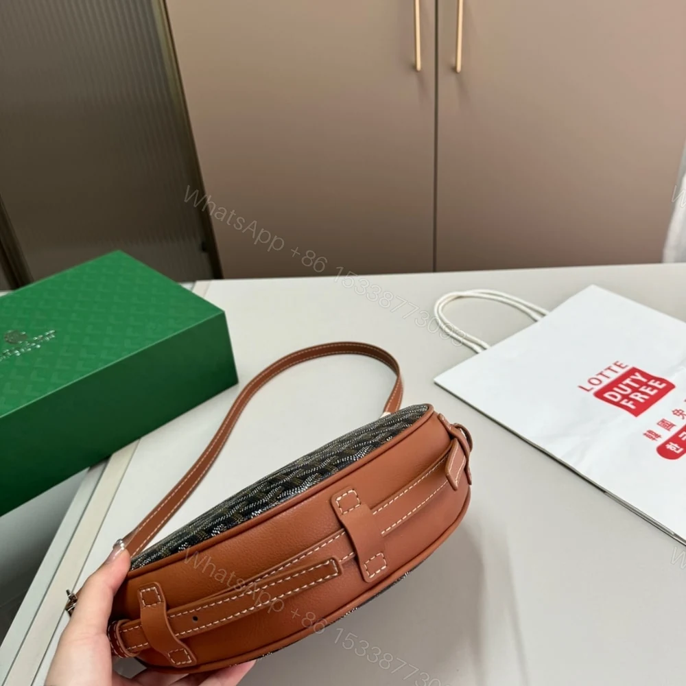 View 4 of GOYARD HIRONDELLE BAG BLACK AND TAN 24CM HIRONDPMLTY01CL03P