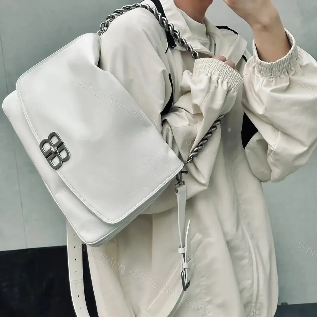 View 16 of 高仿Balenciaga*BBSolt系列腋下包白色M