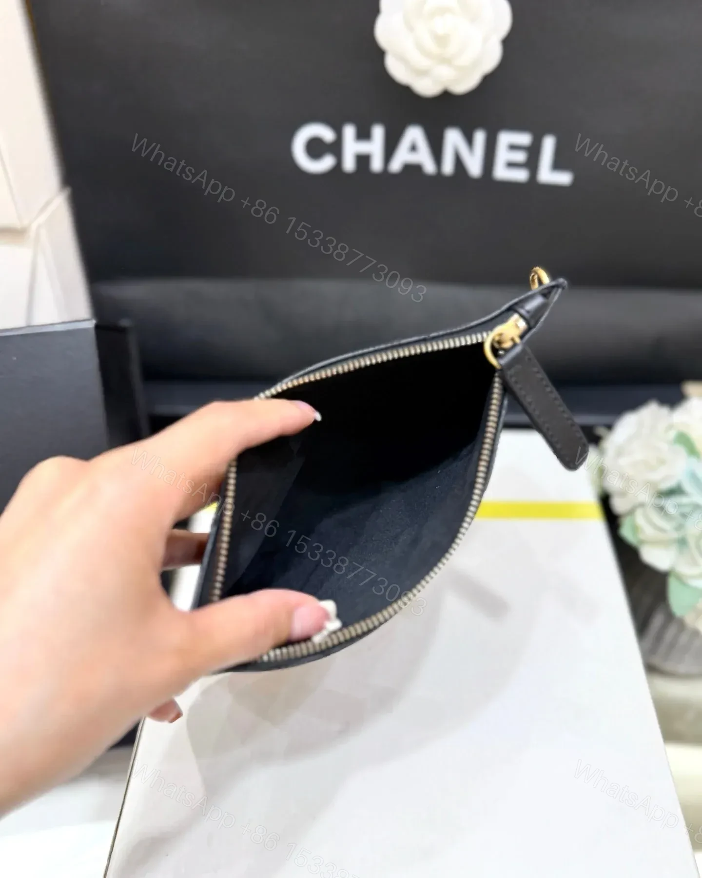 View 4 of CHANEL MEDIUM MAXI SHOPPING BAG 47 IN BLACK CALFSKIN GOLD-TONE METAL
