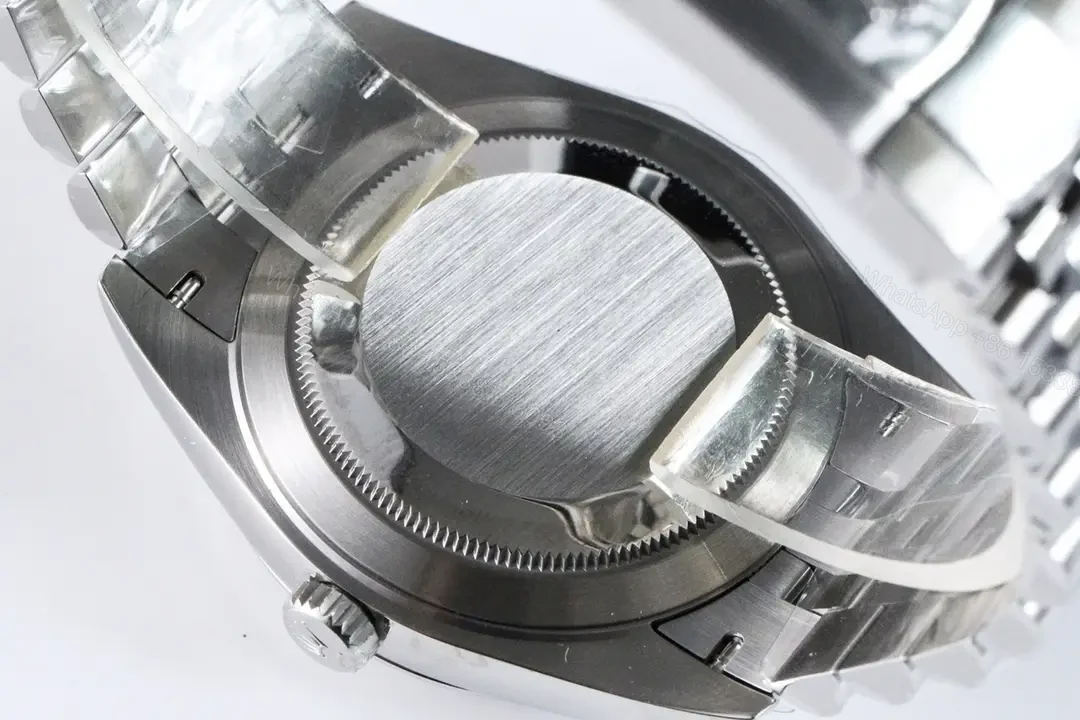 View 8 of Rolex Datejust 36 Stainless Steel Fluted Jubilee Black Dial 116234-0085