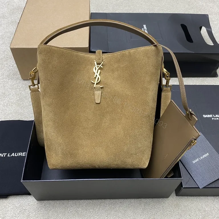 Soft Suede Tote: Designer-Driven Everyday Luxury Tote — view 1