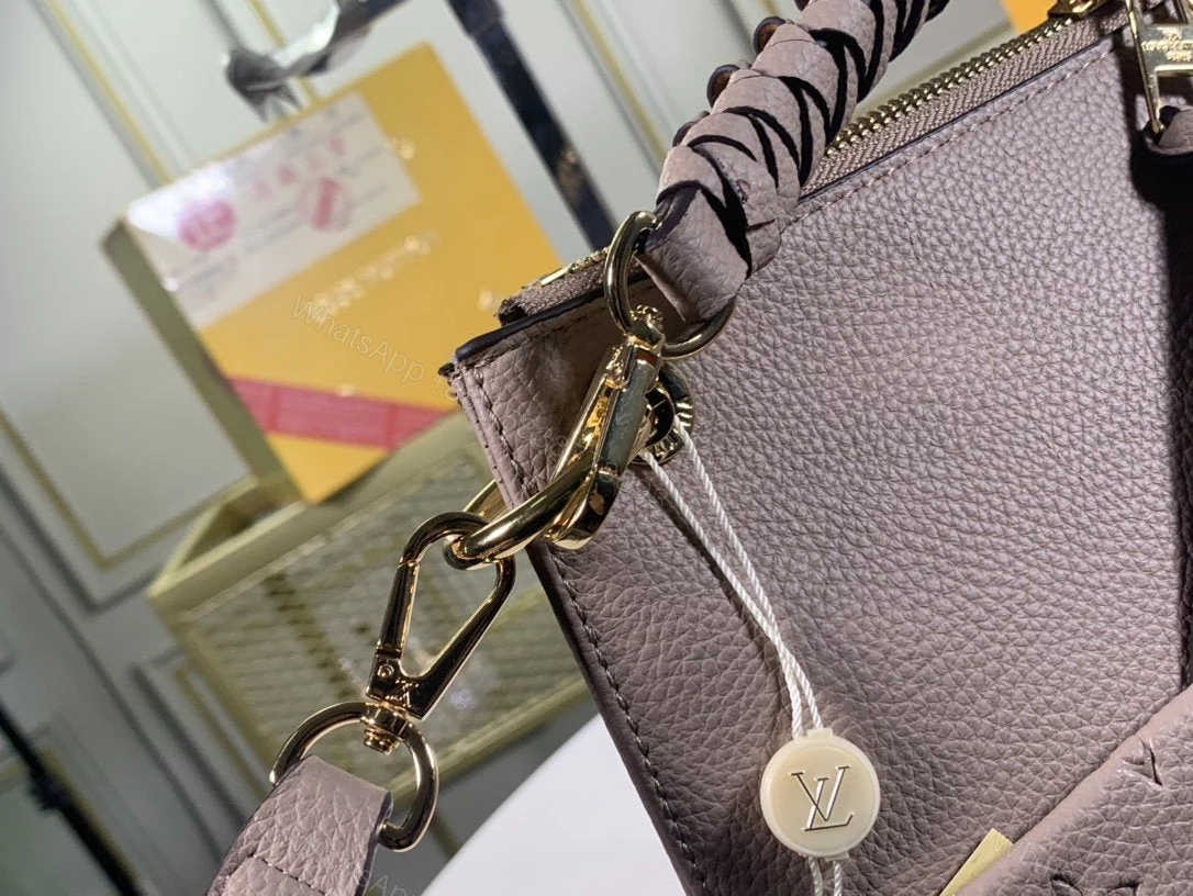 View 26 of Louis Vuitton Maida Hobo