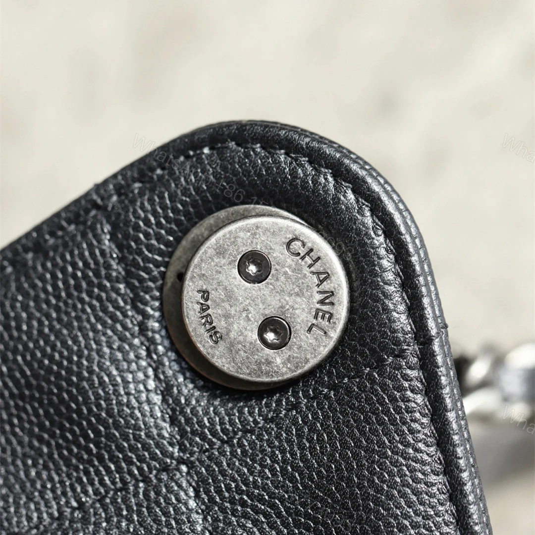 View 13 of 高仿Chanel*26C/25Bag系列AS5631小牛皮單肩包黑色銀扣Mini免檢版