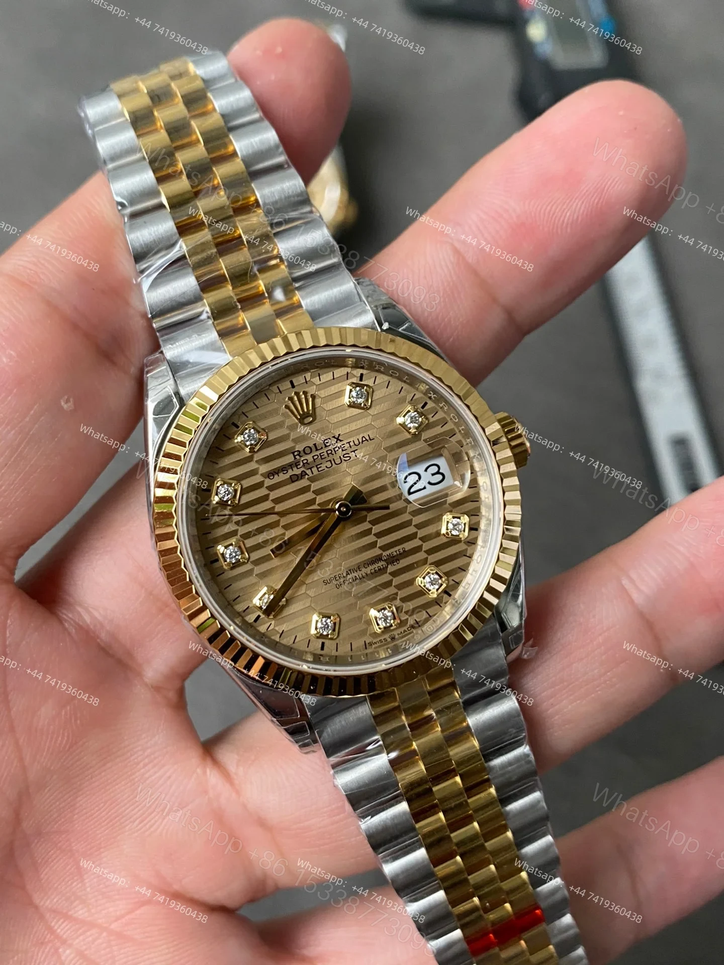 View 3 of Rolex Datejust M126233-0045 1:1 Replica Water Ripple Diamond Gold Dial Jubilee 36MM 3235 Movement Super Clone Watch