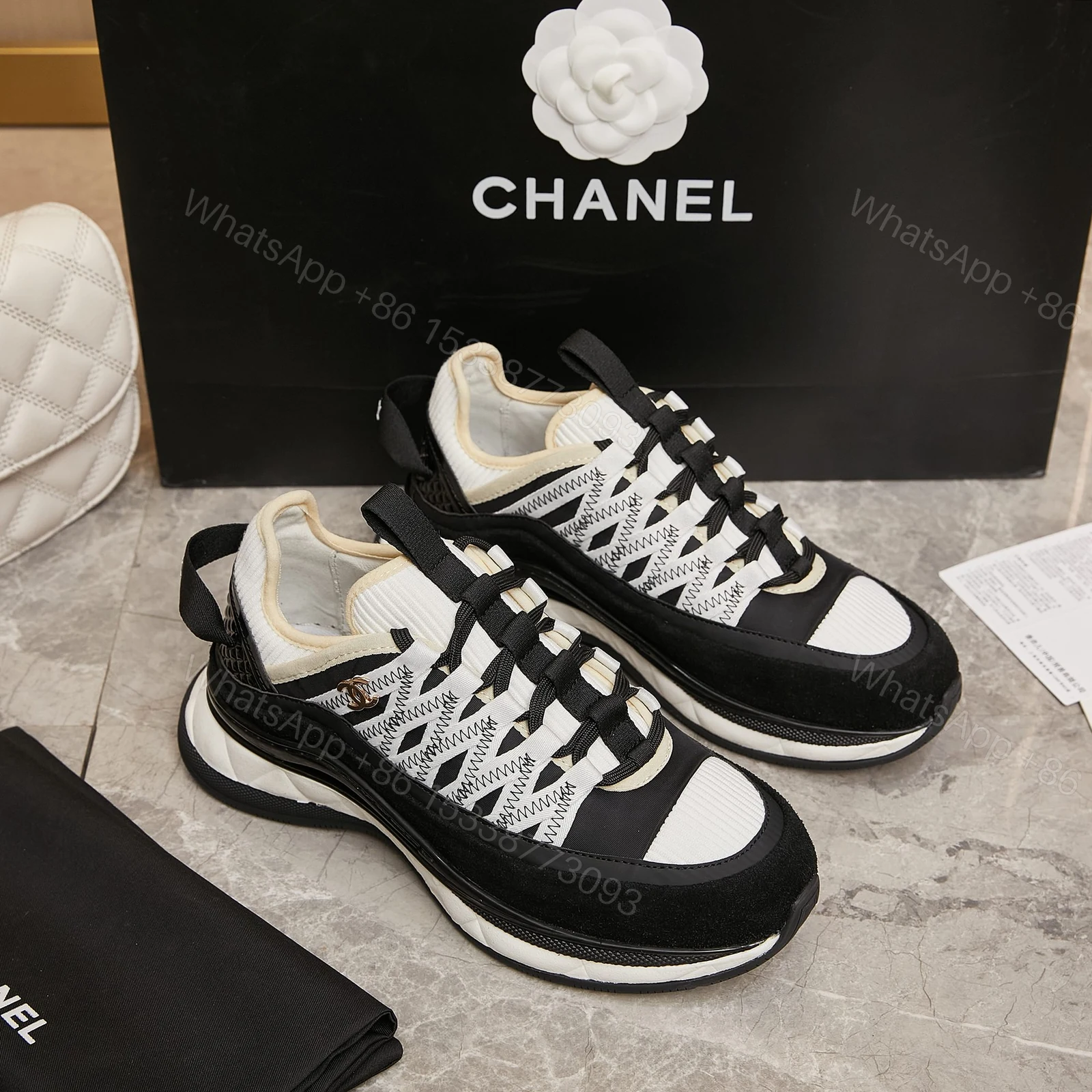 Chanel A貨黑白拼接厚底運動鞋 女士時尚百搭舒適潮鞋 新品設計款 — view 1