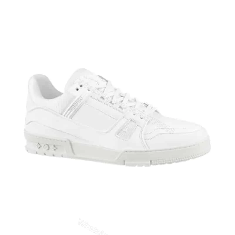 LOUIS VUITTON SNEAKER – LSVT305 — view 1