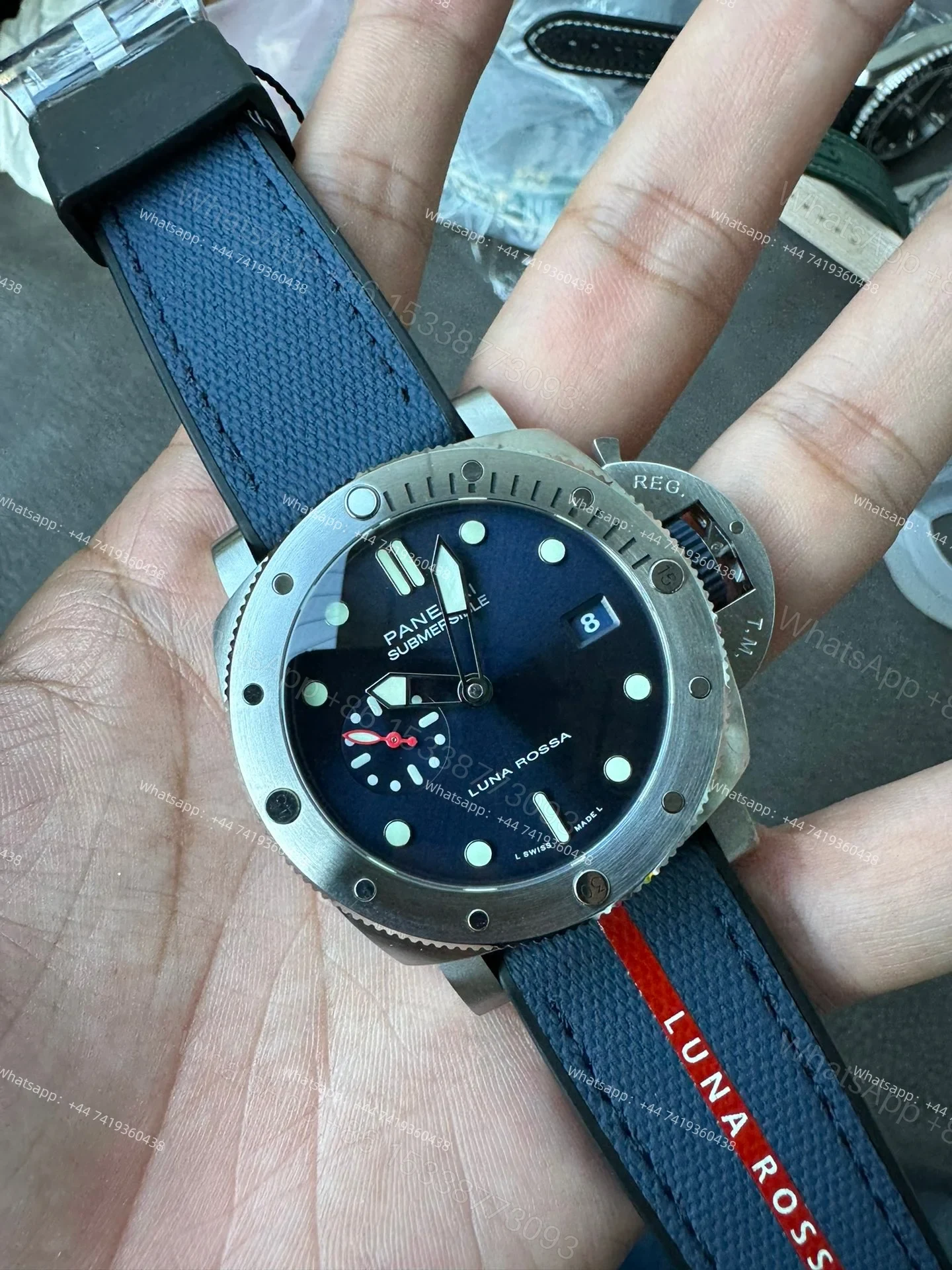 View 5 of Panerai Super Clone Submersible PAM01391 44MM Blue Dial