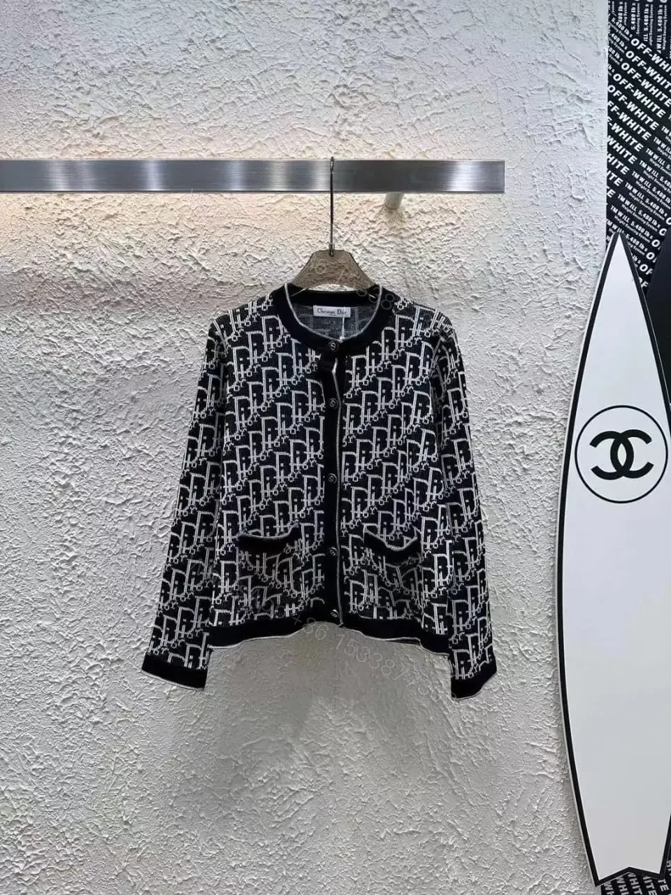 DIOR — view 1