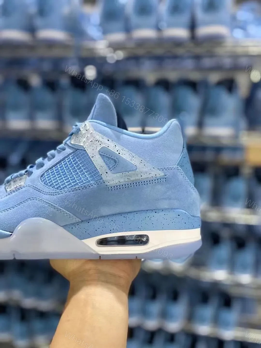 View 3 of AIR JORDAN 4 new “university blue” Reps