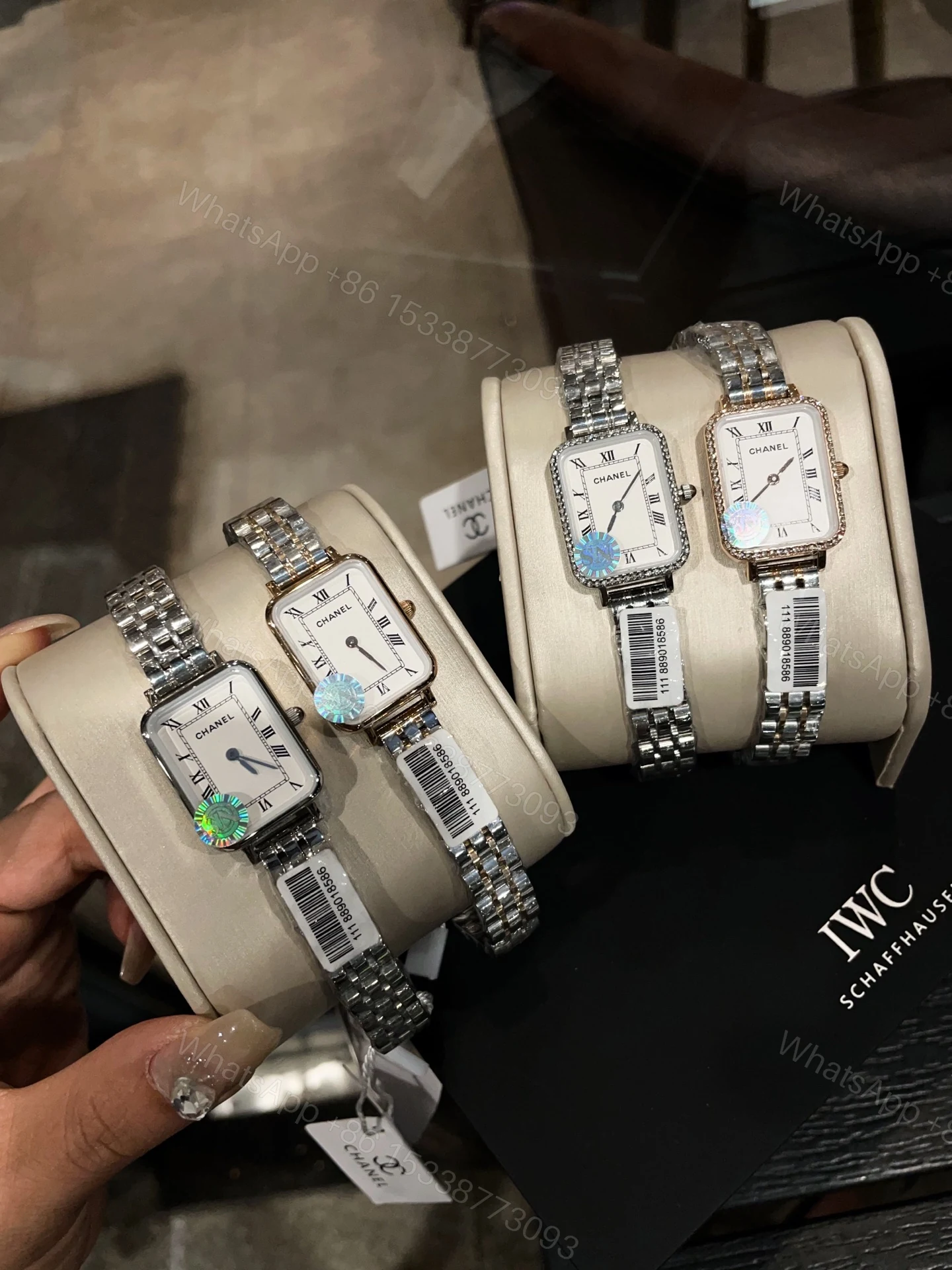 CHANEL Première白面原單羅馬數字女錶 金銀雙色設計 — view 1