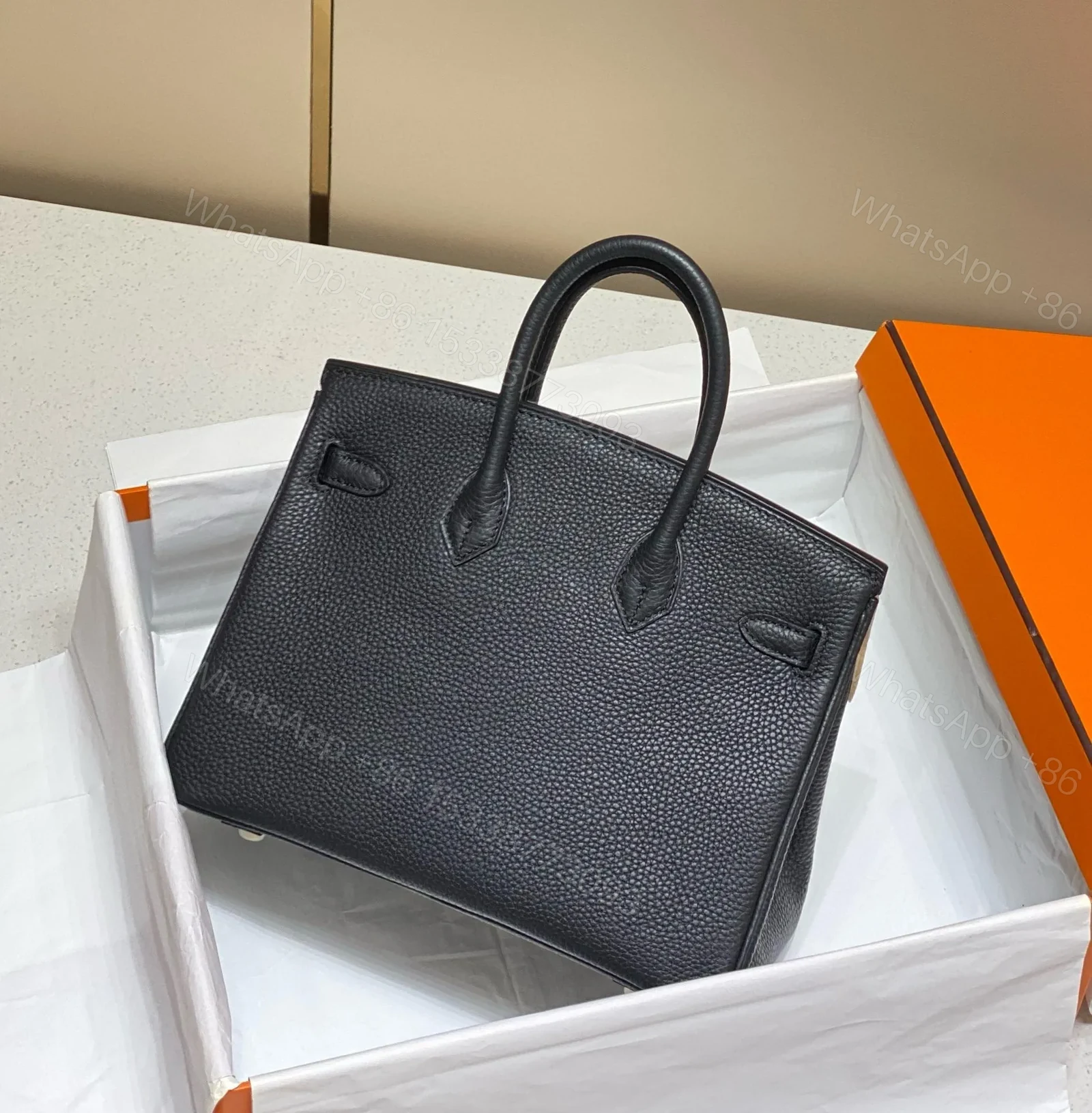 View 3 of HN 30CM IN BLACK TOGO LEATHER GOLD HARDWARE
