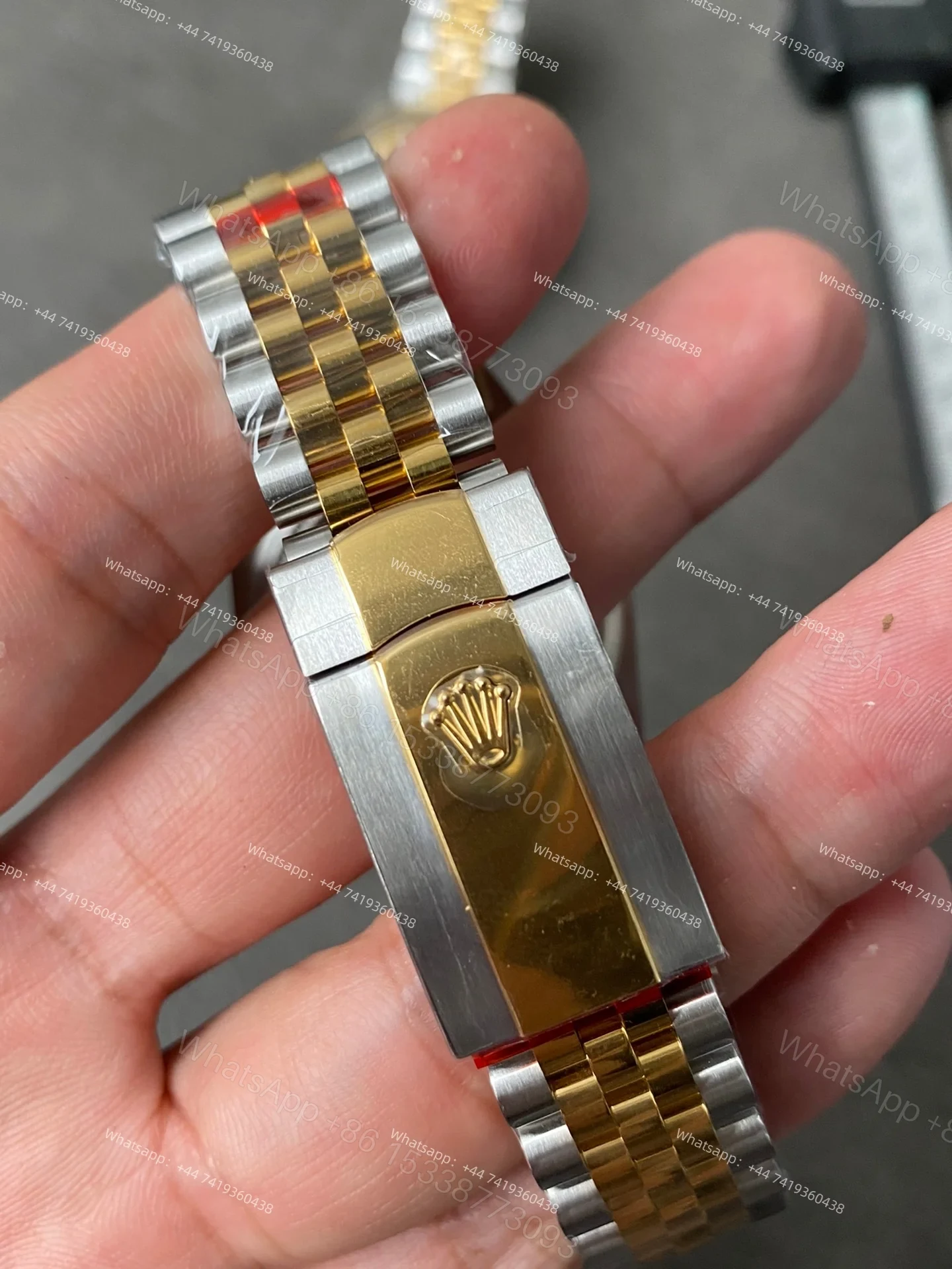 View 10 of Rolex Datejust M126233-0045 1:1 Replica Water Ripple Diamond Gold Dial Jubilee 36MM 3235 Movement Super Clone Watch