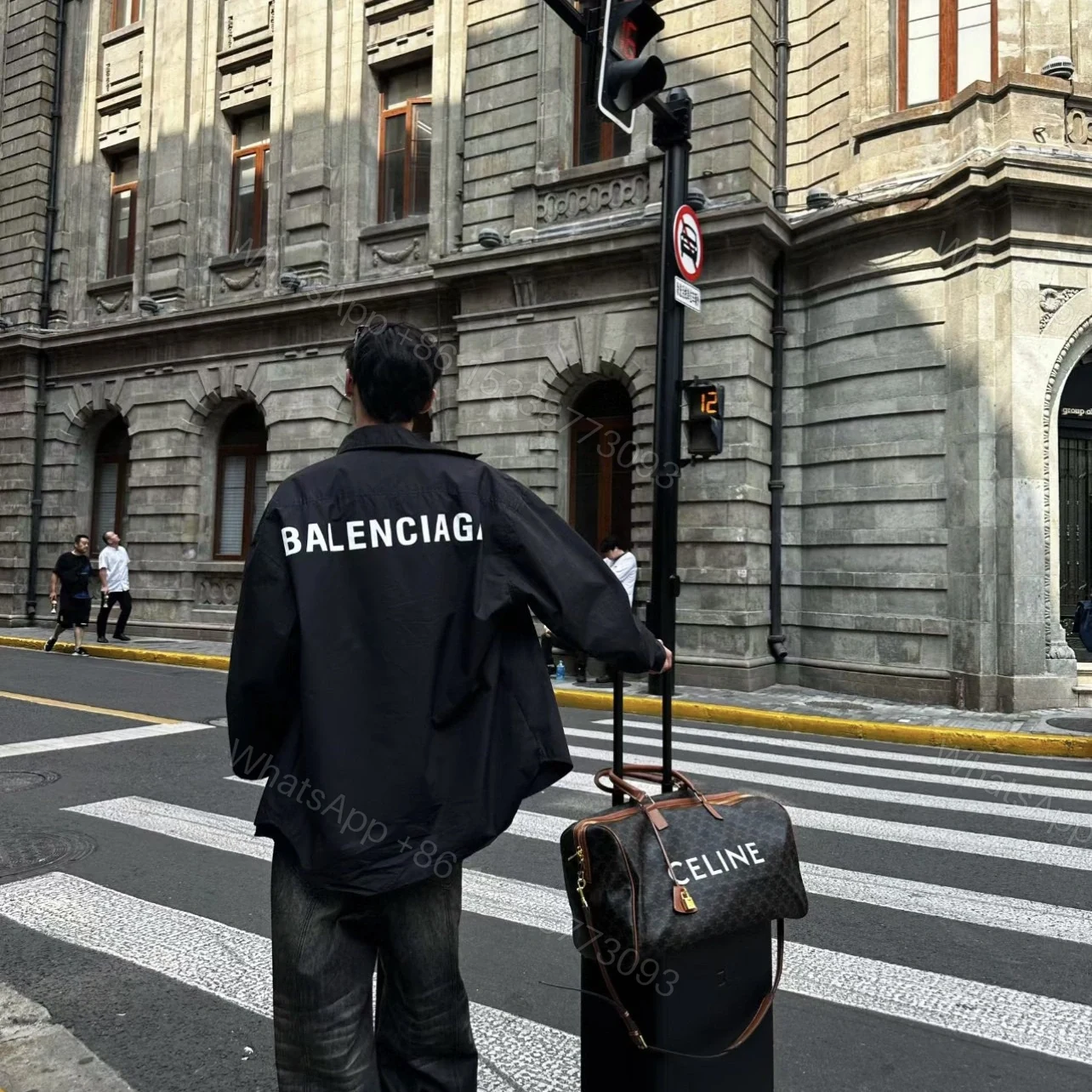 View 15 of 高仿Balenciaga*SS24系列725377長袖襯衫黑色