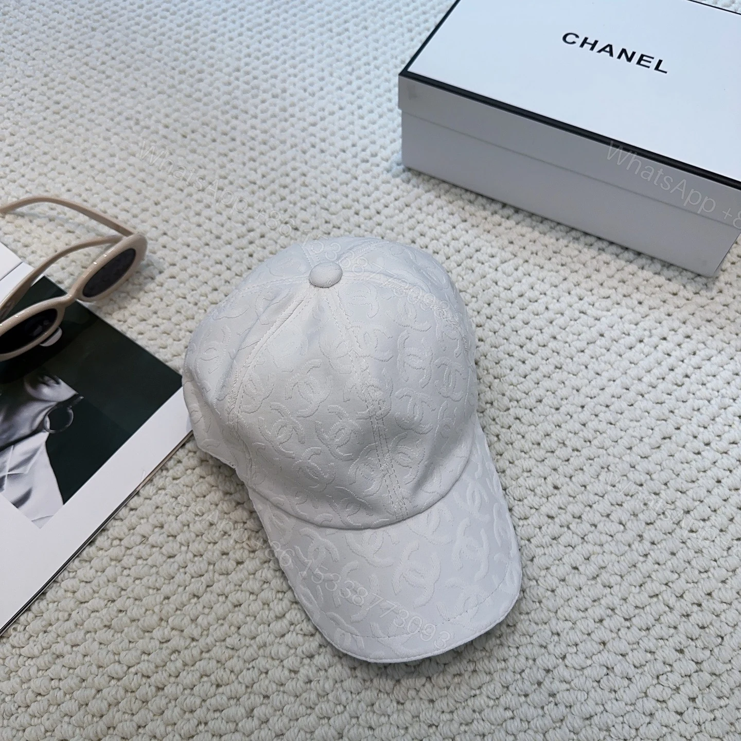 Chanel原單棒球帽男女款白色滿版Logo提花設計百搭款 — view 1