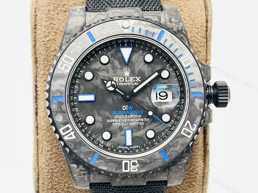 View 4 of Fake Rolex Submariner Carbon Ultra Light 40mm ROLEX-CARBON-40