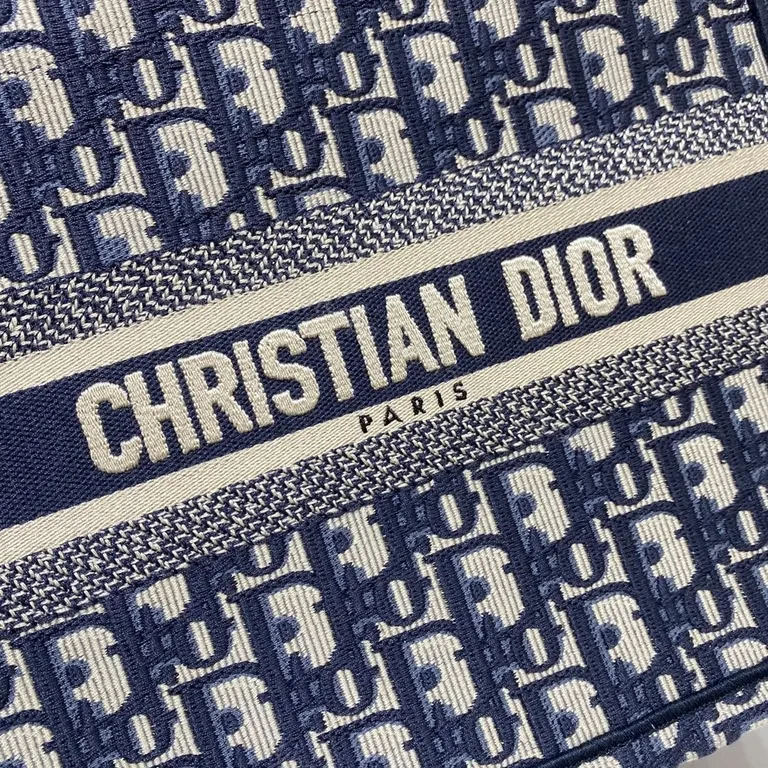 View 4 of Patterned Dior Monogram Tote â€” Structured Everyday Luxury Bag