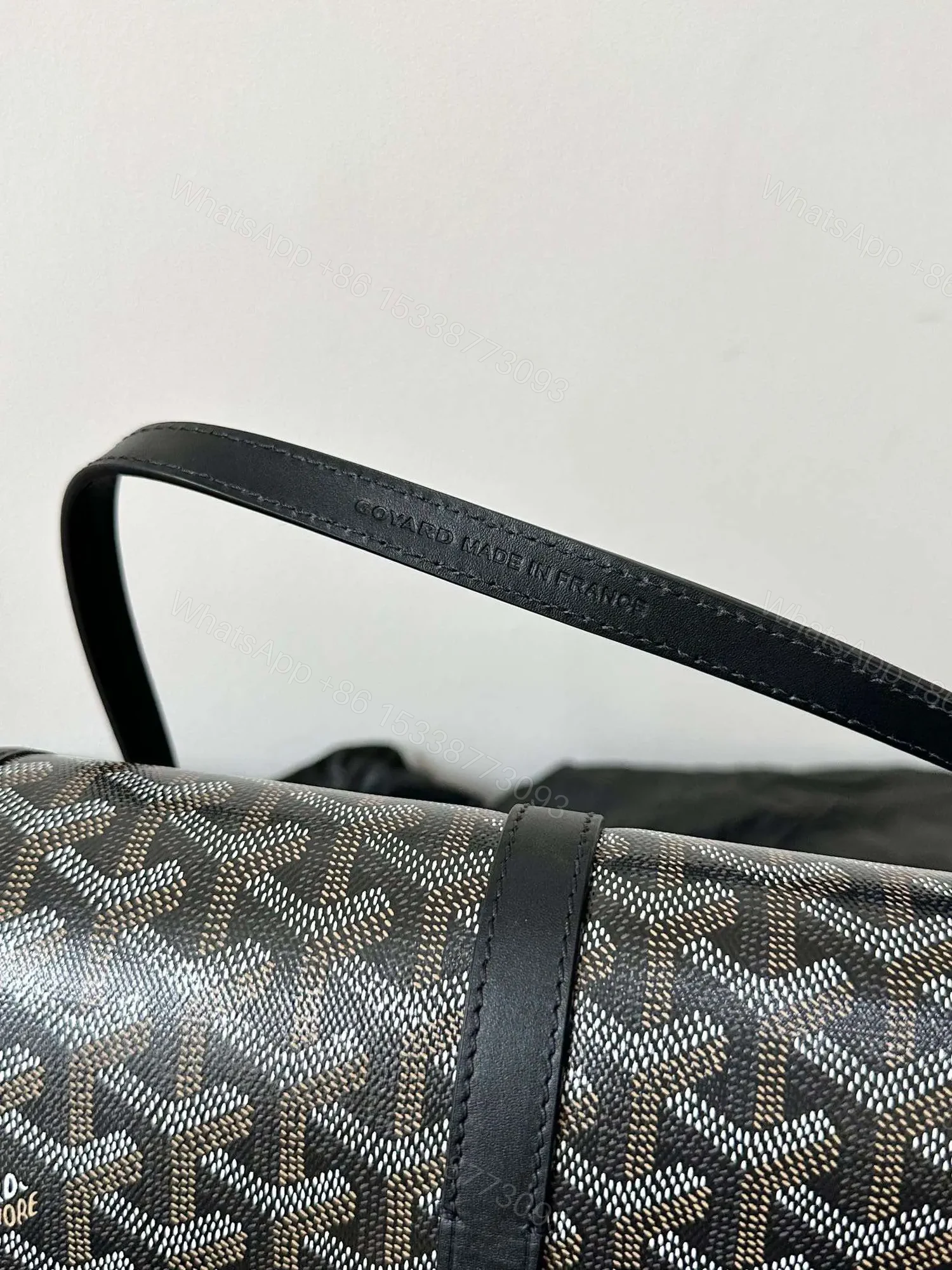 View 2 of Goyard Black Crossbody Handbag Women’s 22x16x7cm