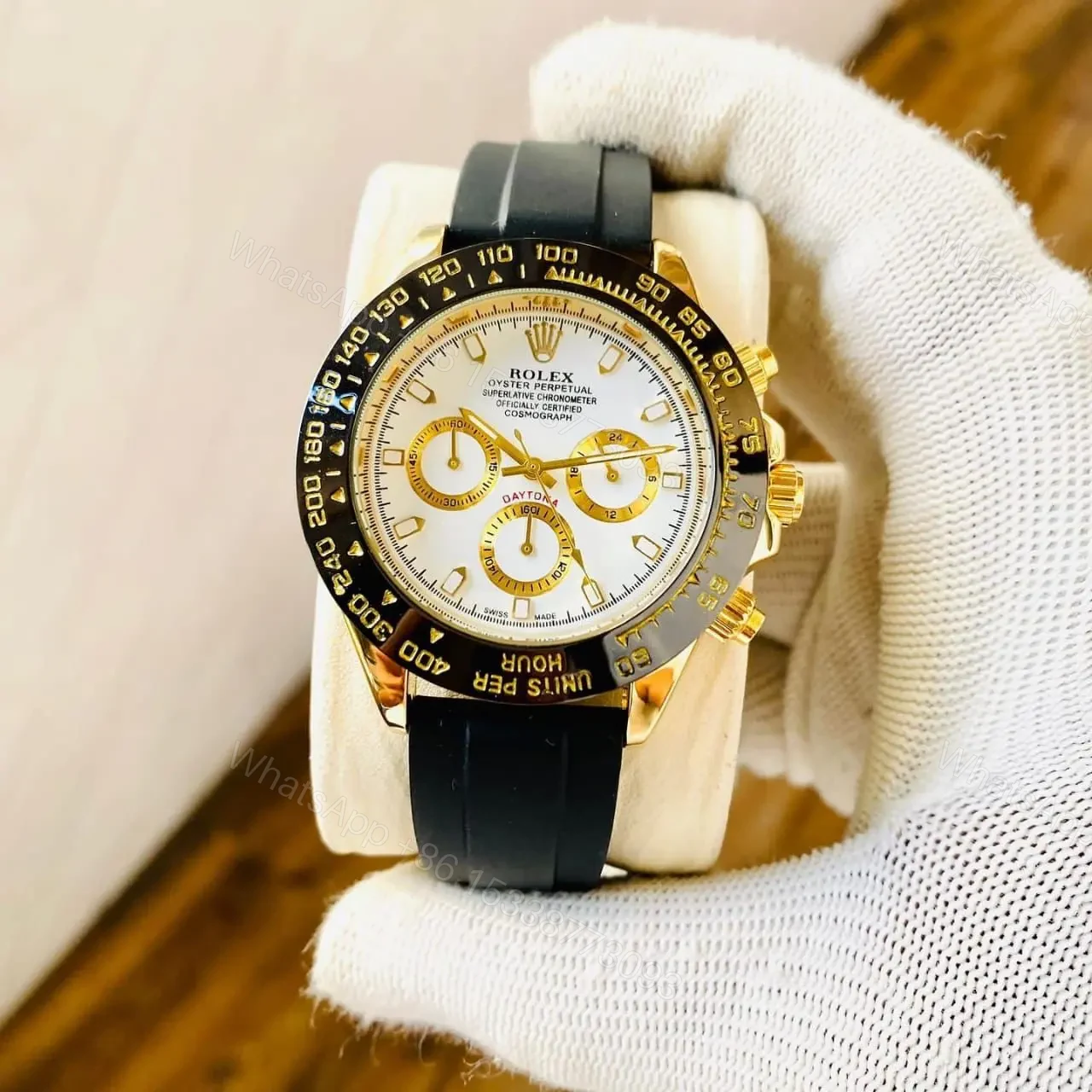 Rolex Oyster Perpetual Black — view 1